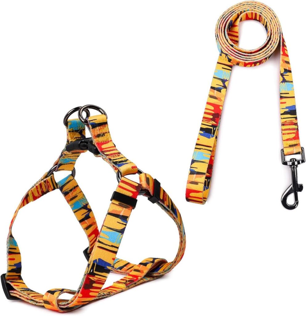 Cosyhome london Dog Collar and Lead for Small medium dog, Adjustable Durable 5ft Puppy Leash Collar for Dog Training Lead (s, black and white)